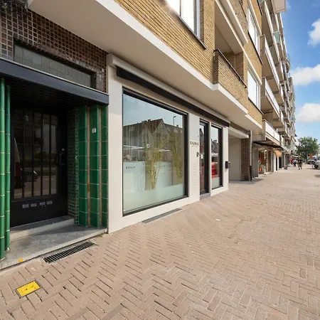 Appartement Het Zoute - Parkeerplaats - Wifi - Comfort - Uitzonderlijke Locatie - Ideaal Voor Stellen En Gezinnen